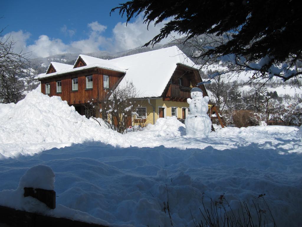 Haus Ofner Am Kreischberg Acomodação com café da manhã Sankt Georgen ob Murau Quarto foto