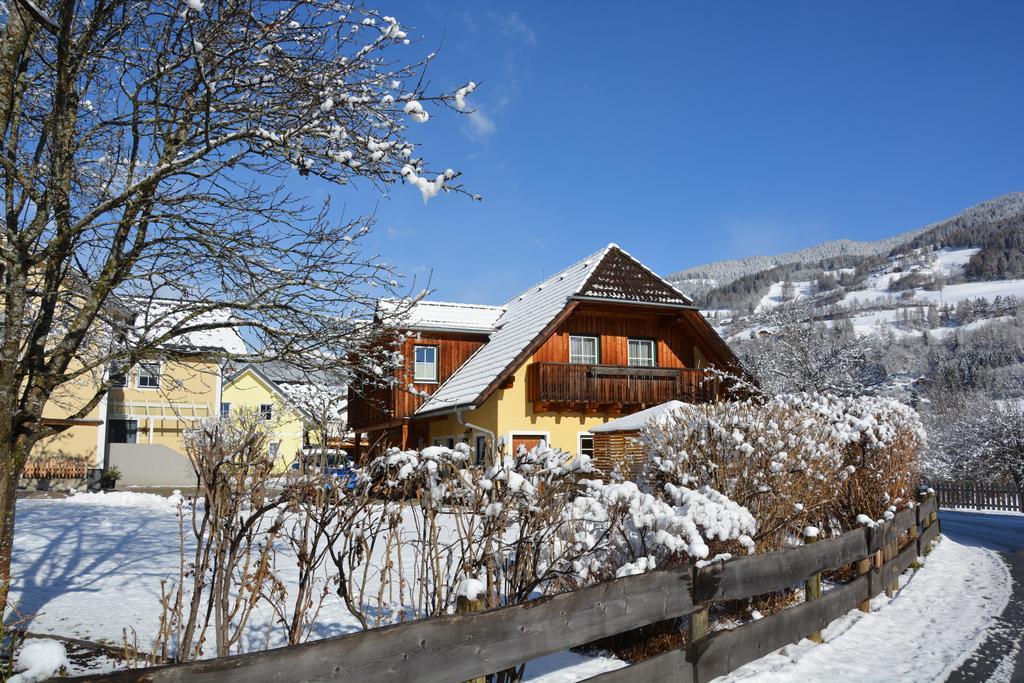 Haus Ofner Am Kreischberg Acomodação com café da manhã Sankt Georgen ob Murau Quarto foto